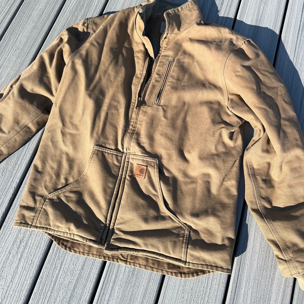 CARHARTT MENS TAN CANVAS JACKET GOOD CONDITION, sz medium , SHERPA LINING